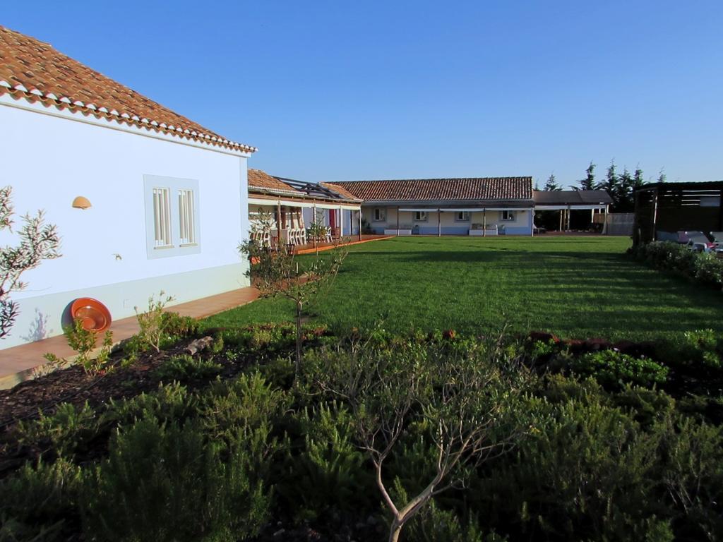 Cerca Do Sul Bed and Breakfast São Teotónio Eksteriør billede